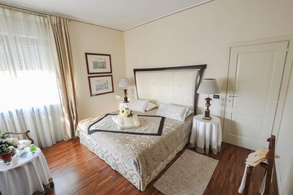 Villa Ai Cedri Bed And Breakfast Sommacampagna Zimmer foto